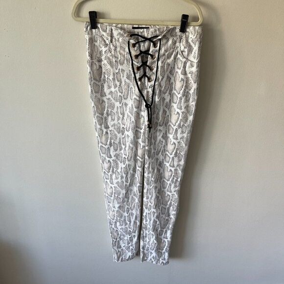 Jagger & Stone straight leg pants in snake vinyl Size 10 - Picture 5 of 11